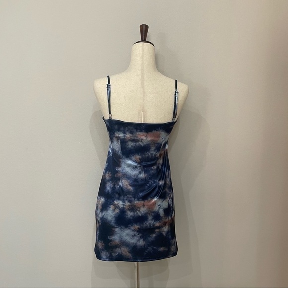 Urban Outfitters Metallic Tie-Dye Mini Dress Sleeveless Size Small - Picture 7 of 13